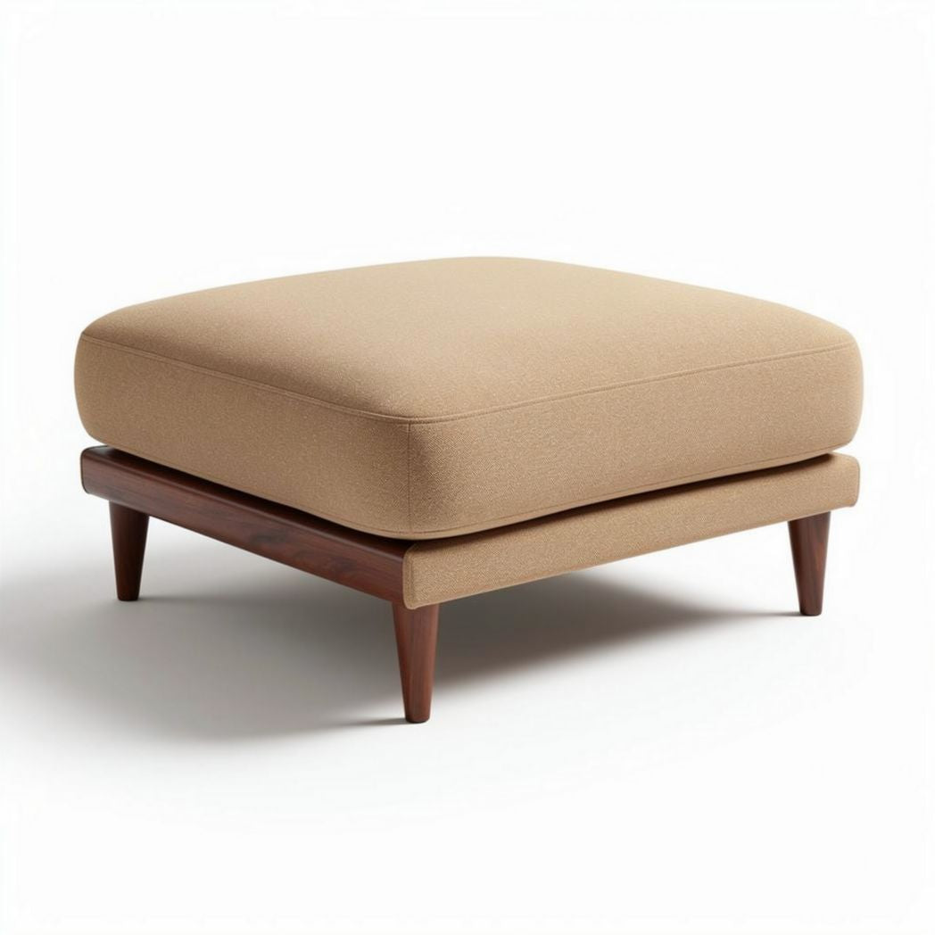 Houten poef 70 x 70 x 30cm in lichte beige stof met strakke afwerking